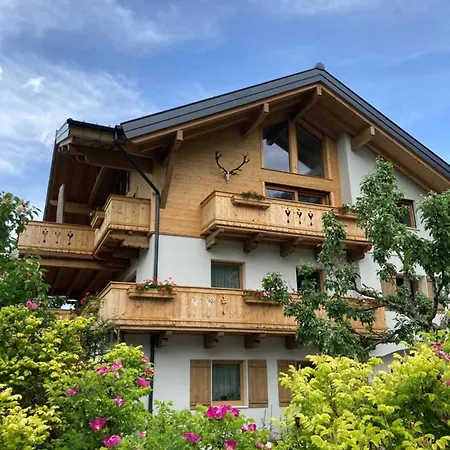 Bee Happy Haus Burböck * Flachau